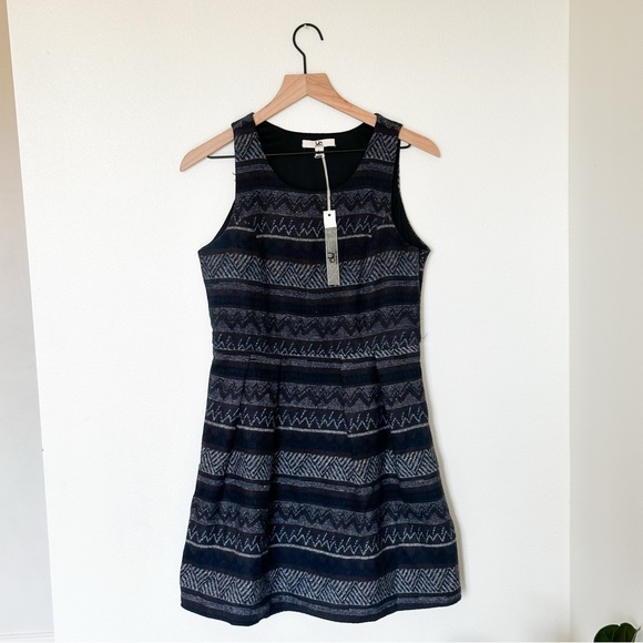 NWT YA Los Angeles Sleeveless Dress Size Large - Picture 1 of 5
